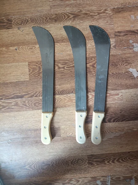 Мачете — scabbard, letter opener, cleaver