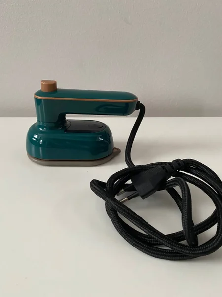 Складной дорожный утюг — iron, whistle, hand blower