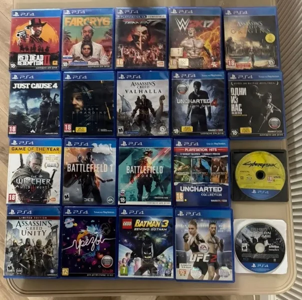 Uncharted 4 для PS4 — cassette, comic book