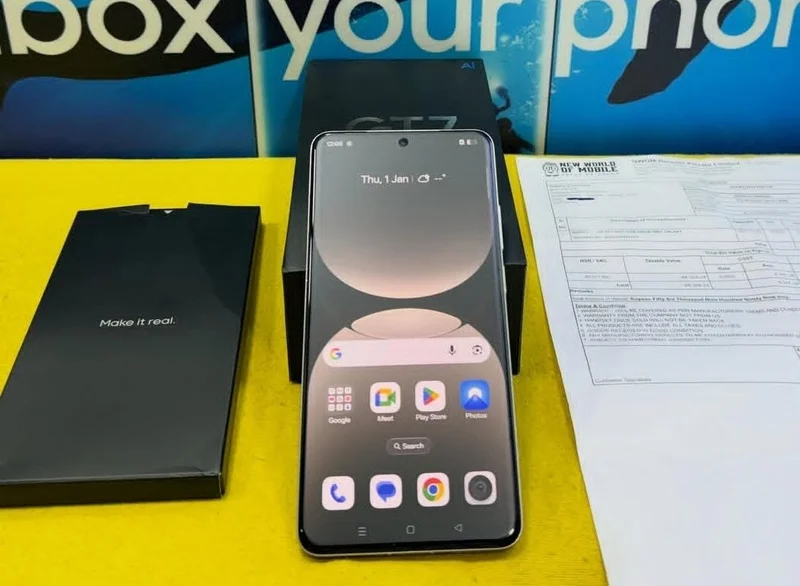 Realme GT 7 Pro — remote control, cellular telephone, iPod