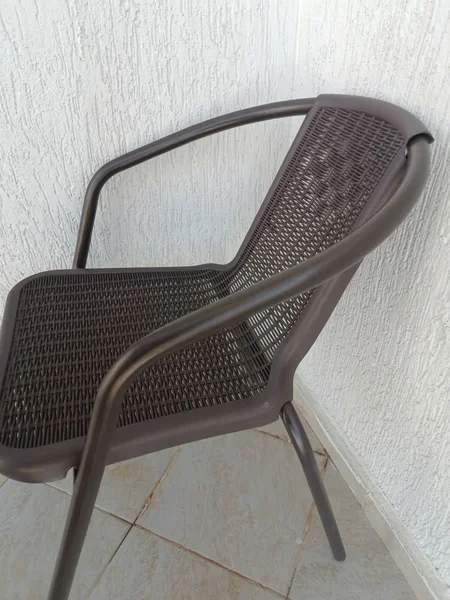 Комплект уличной мебели (стол и 2 стула) — rocking chair