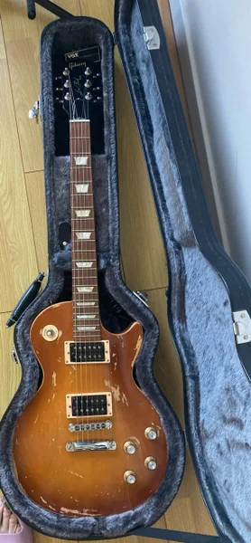 Электрогитара Gibson Les Paul Tribute 2011 — electric guitar, acoustic guitar