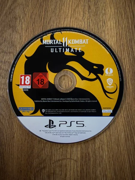 Диск Mortal Kombat 11 Ultimate для PS5 — CD player, puck