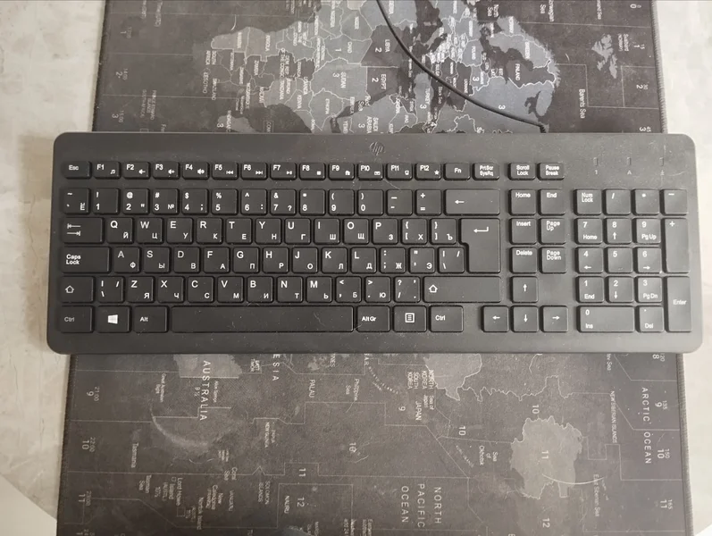Клавиатура HP — computer keyboard, space bar