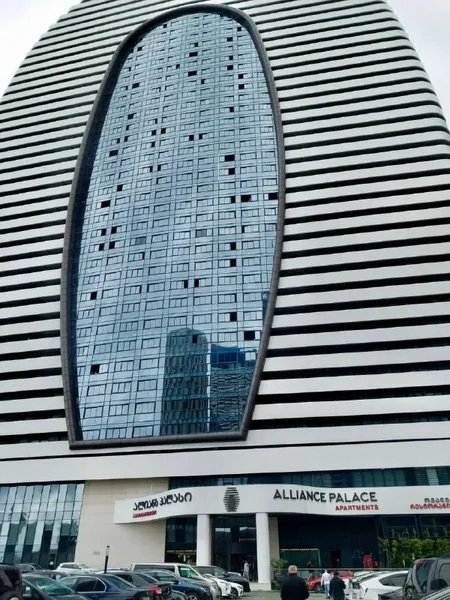 Студия 30 кв.м с видом на море в Alliance Palace — electric fan