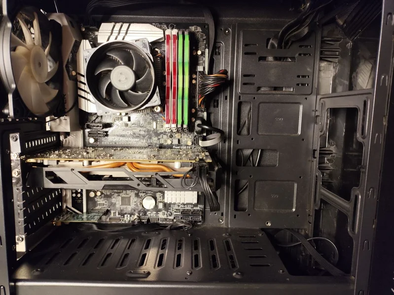 Игровой ПК (Rx 570 8gb, i5 7500, 16gb ddr4, 256gb ssd, 512gb hdd) — hard disc, carpenter's kit