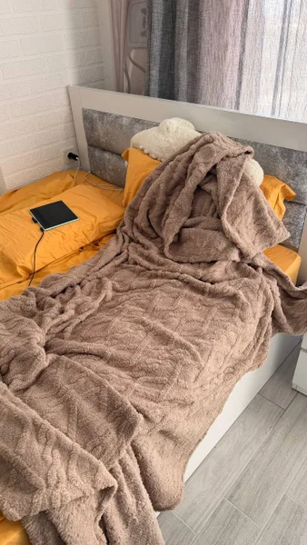 Покрывало 200x220 — sleeping bag, fur coat