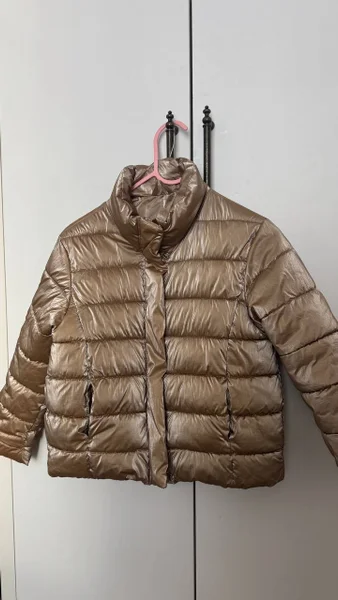 Продам:
