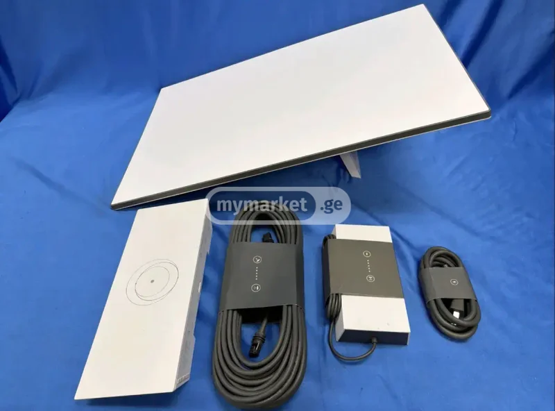Starlink Gen 3 — mouse, switch, scale
