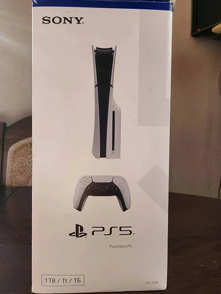 PlayStation 5 Slim 1TB с дисководом — can opener, soap dispenser