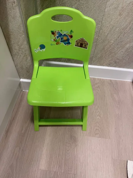 Детский стульчик — tray, washbasin, toilet seat