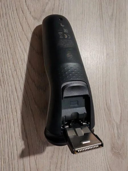 Электробритва Philips Series 1000 — vacuum