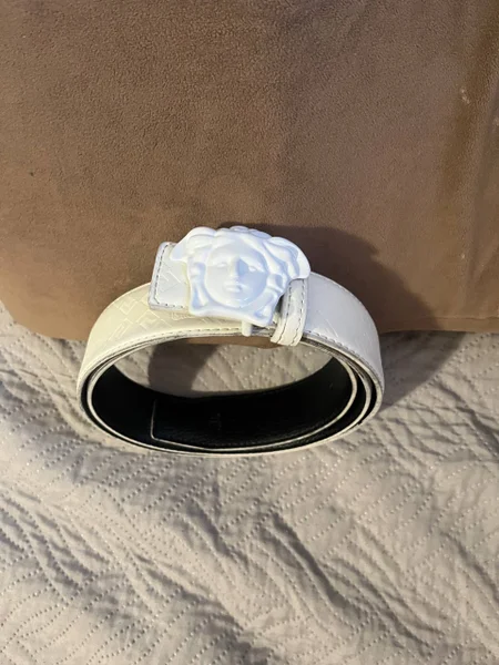 Полка Versace 120 см — sandal, running shoe