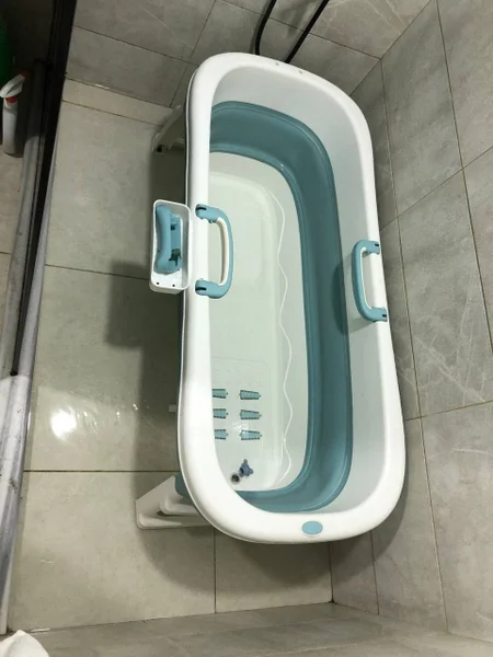 Складная ванночка — bathtub, toilet seat, cellular telephone
