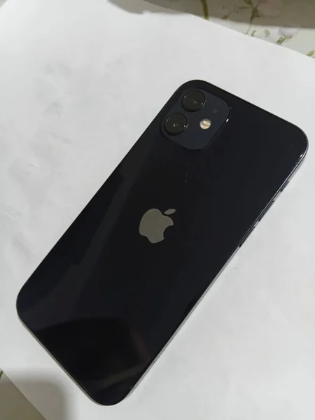 iPhone 12 64GB — iPod, remote control