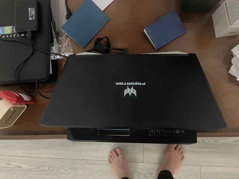 Ноутбук Acer Predator Helios 500 — laptop, projector, printer