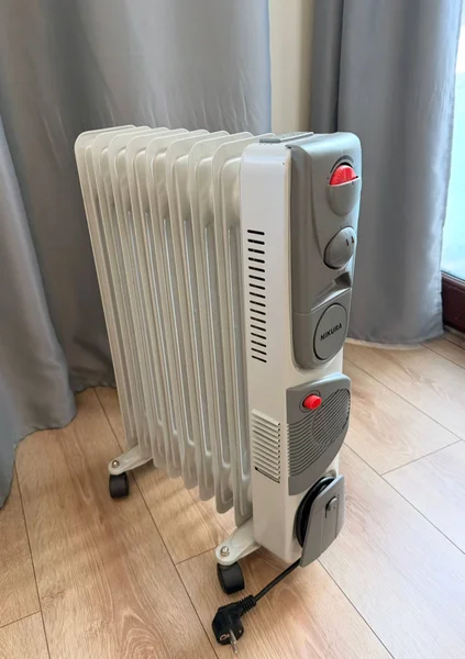 Масляный радиатор с вентилятором 2500W — space heater