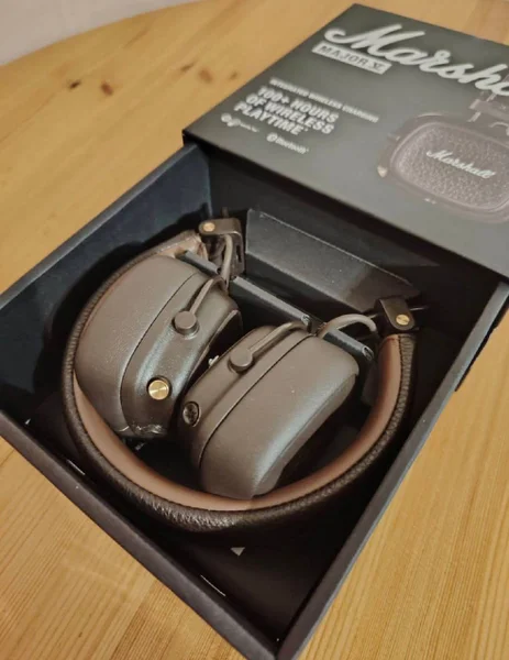 Наушники Marshall Major V — switch