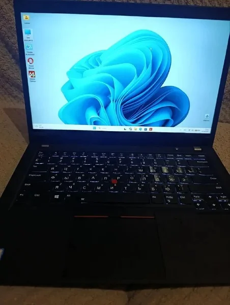 Ноутбук Lenovo ThinkPad T490 — laptop, notebook