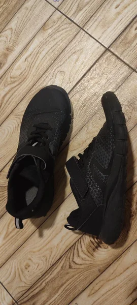 Кроссовки Decathlon 38 размер — Loafer