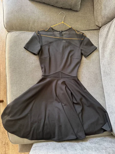 Маленькое черное платье — overskirt, hoopskirt, trench coat