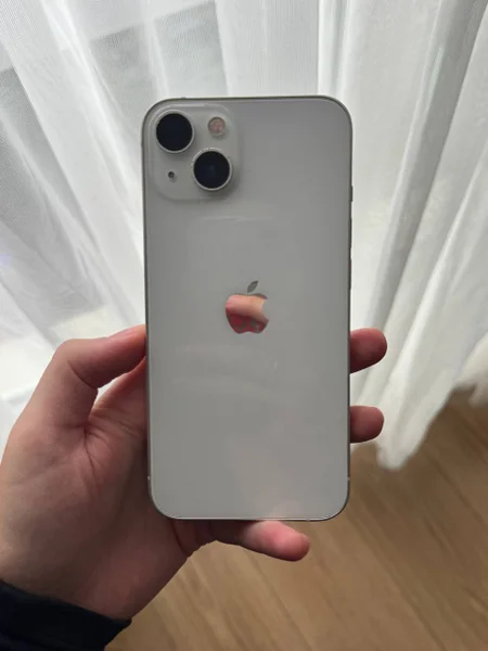 iPhone 13 128gb — switch, remote control