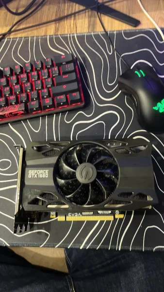 Видеокарта EVGA GeForce GTX 1660 6GB — slot, tape player