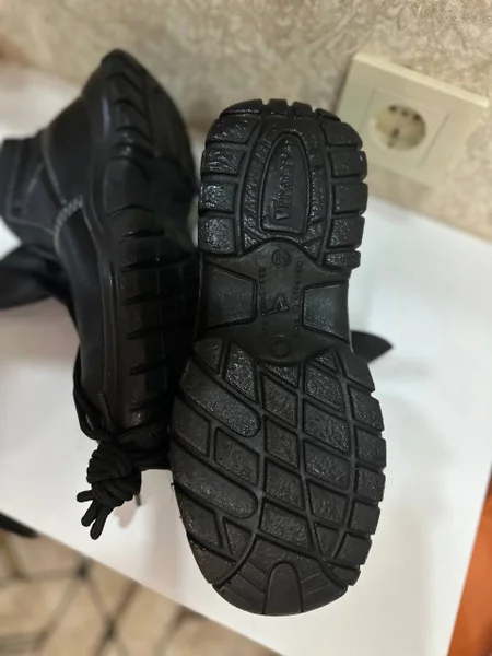Новые Safety shoes — breastplate, cowboy boot, cuirass