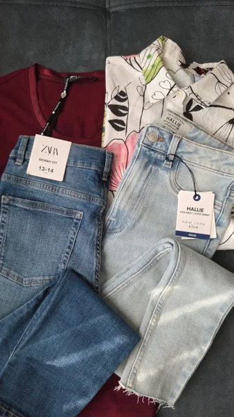 Новые джинсы с бирками — jean