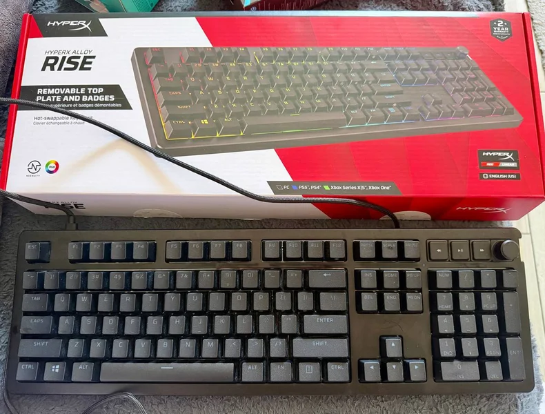 Игровая клавиатура HyperX Alloy Rise — space bar, computer keyboard, typewriter keyboard