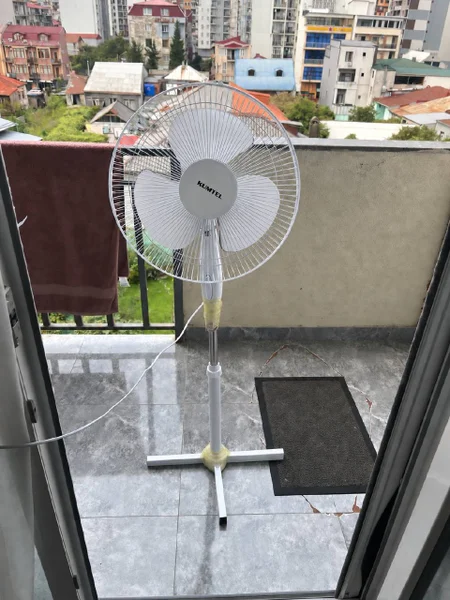 Вентилятор Kumtel — electric fan