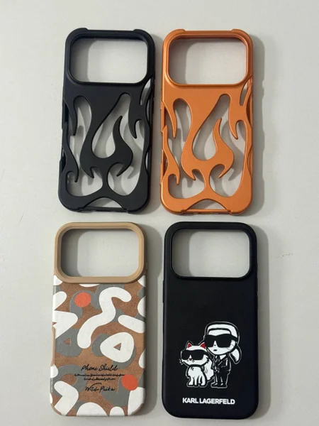 Чехлы для iPhone — buckle