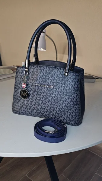 Сумка с дефектом — purse, mailbag