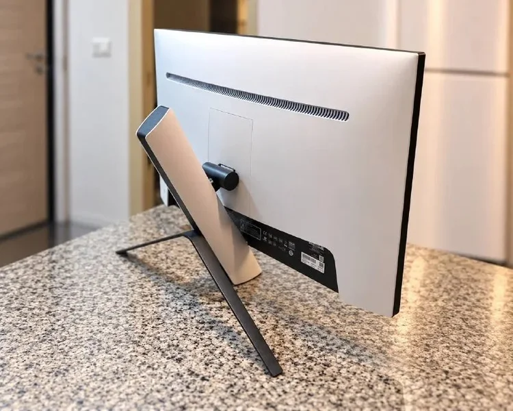 Монитор Sony INZONE M9 — desktop computer