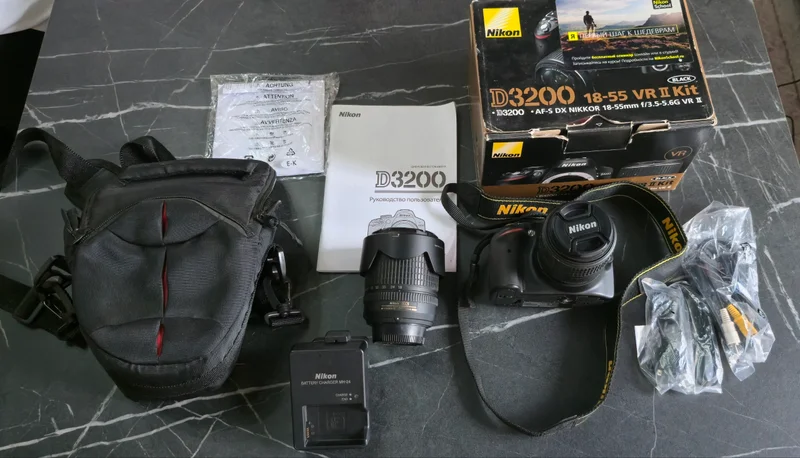 Фотоаппарат Nikon D3200 с двумя объективами — oil filter, reflex camera