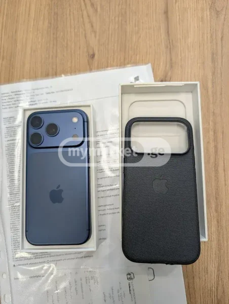 Мобильный телефон Apple — cellular telephone, iPod