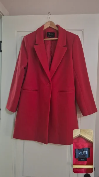 Пальто красное M — trench coat