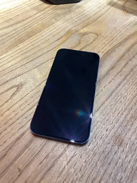 Iphone 14 Pro Max 256 GB — wallet, iPod