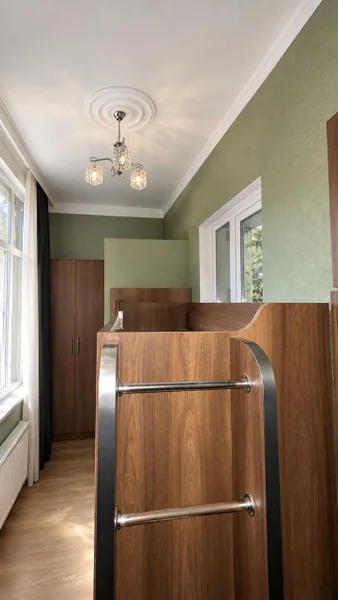 Комплект мебели: кровать со шкафом — dining table