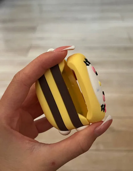 Набор предметов: шлем, копилка, ластик и флакон — crash helmet, piggy bank