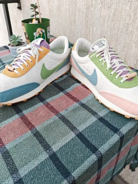 Кроссовки Nike Daybreak SE Sun Club Worn Blue