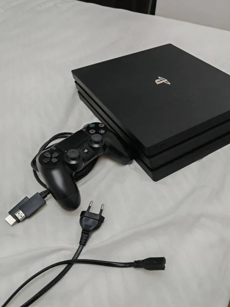 Игровая приставка Sony PlayStation 4 Pro 1tb CUH-7208b