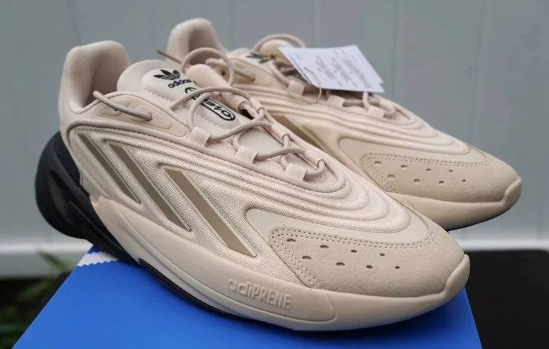 Кроссовки Adidas Ozelia Sand — running shoe