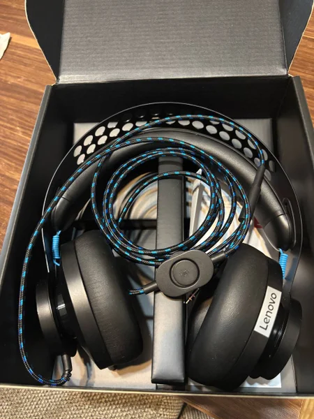 Проводная гарнитура Logitech H300