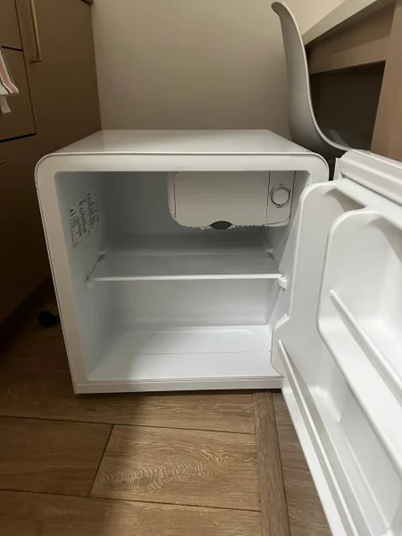 Холодильник Midea — refrigerator