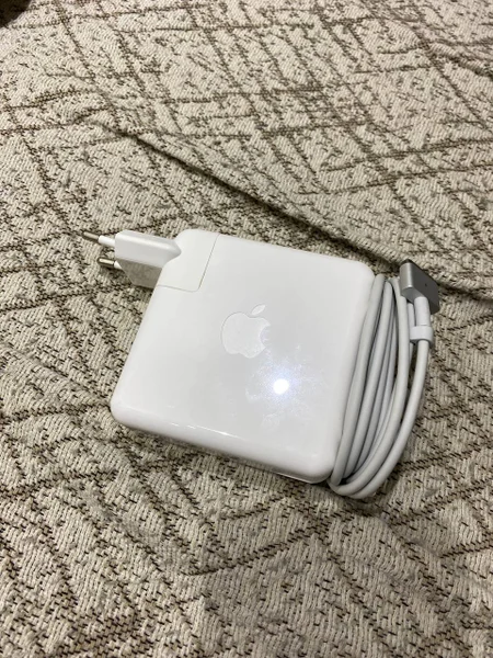 Зарядное устройство MacBook MagSafe 2 85W — iPod