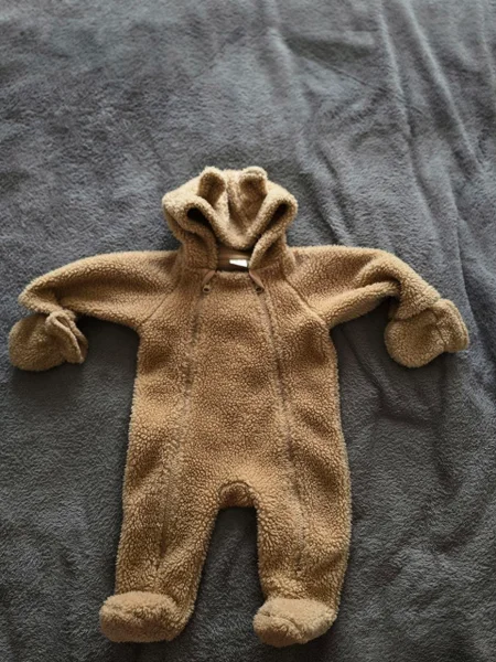 Плюшевый комбинезон Next 3-6 мес — sweatshirt, fur coat