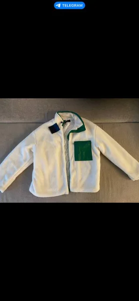 Медицинский халат — lab coat, handkerchief