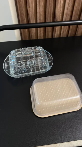 Масленка пластиковая — Petri dish