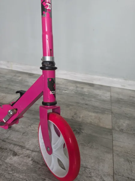 Самокат — tricycle, gas pump